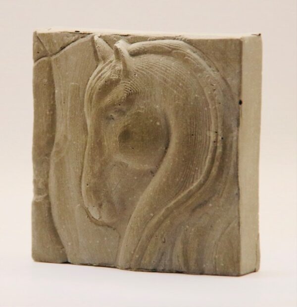 Cheval – Image 2